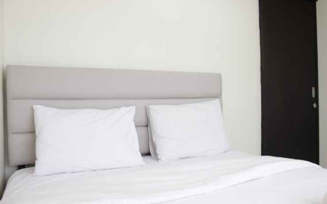 Comfy and Stylish 2BR at Grand Asia Afrika Apartment By Travelio – Guest Rooms – Bandung