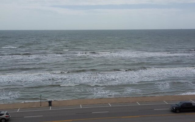 Best Western Plus Galveston Suites