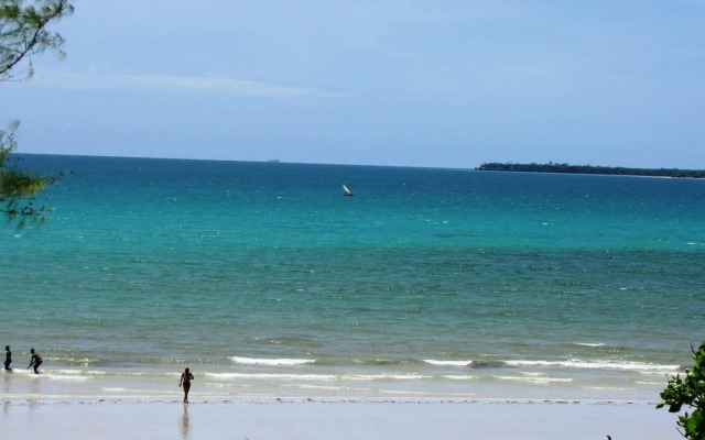 Kipepeo Beach & Village