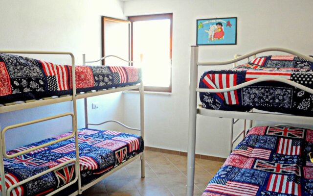 Spacious Holiday Home in Lucca With Swimming Pool