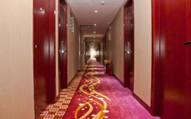 Super 8 Hotel Fuzhou Sanfangqixiang Wuyi Plaza