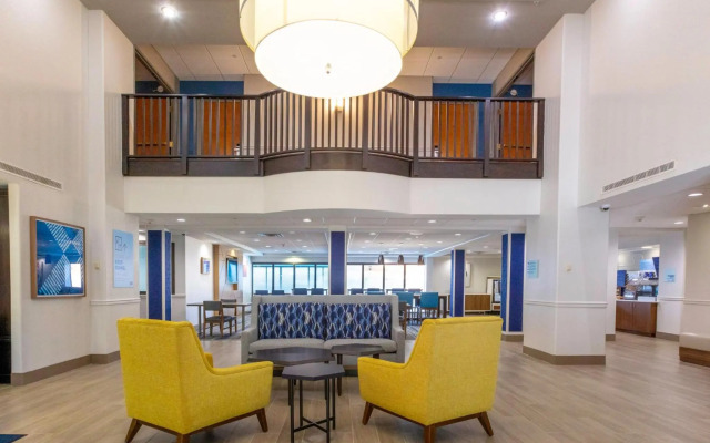 Holiday Inn Express & Suites Jacksonville Airport by IHG