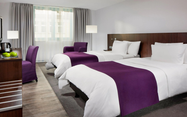 Holiday Inn Dusseldorf - Hafen