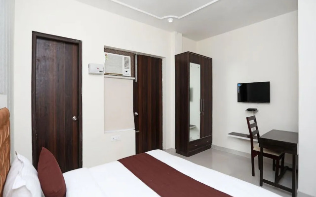 OYO 13555 Corporate serviced apartments Hotel