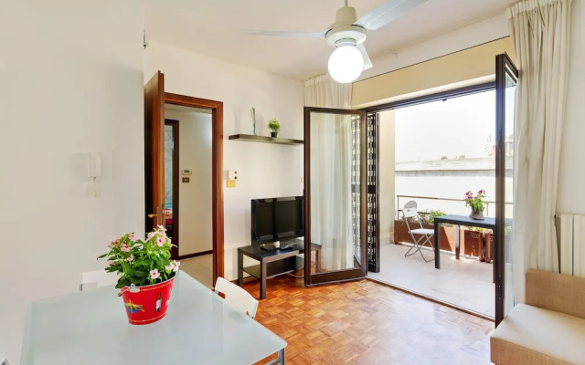 Le Palme Apt with Terrace and Sea View