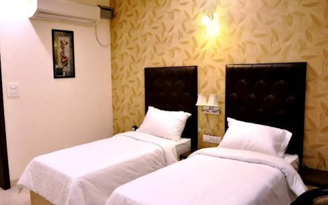 Hotel The Bellevue  Gwalior