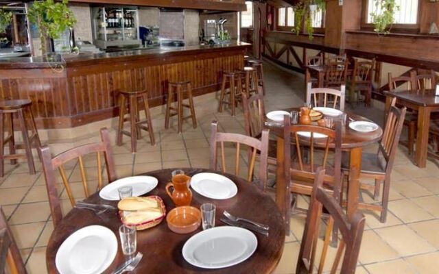 Hostal Carel