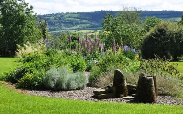 The Farm Snead Bed & Breakfast