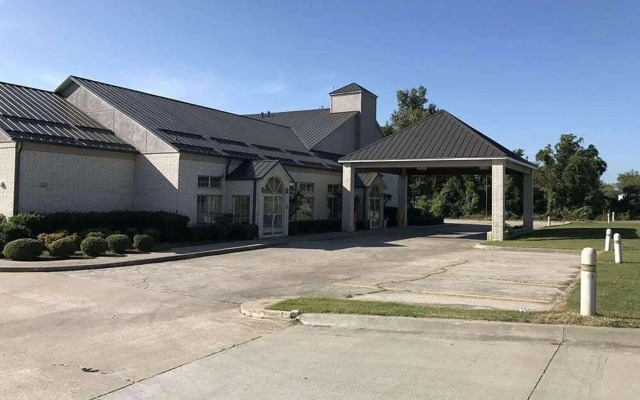 Days Inn by Wyndham Grove