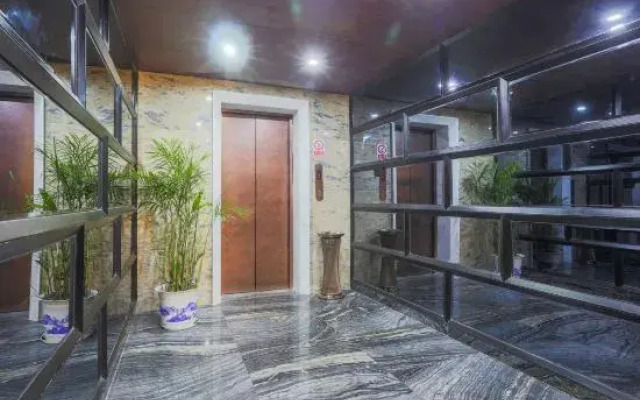 Jinxian Bojue Jingpin Hotel