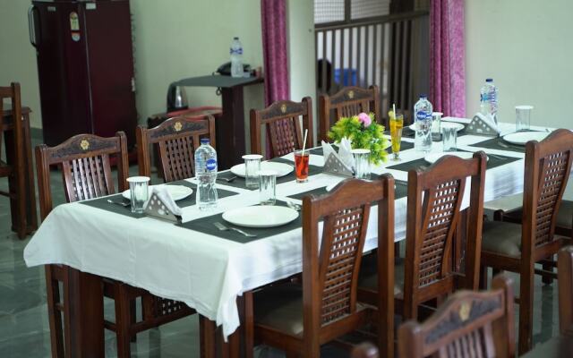 Damyanti Hotel And Resort