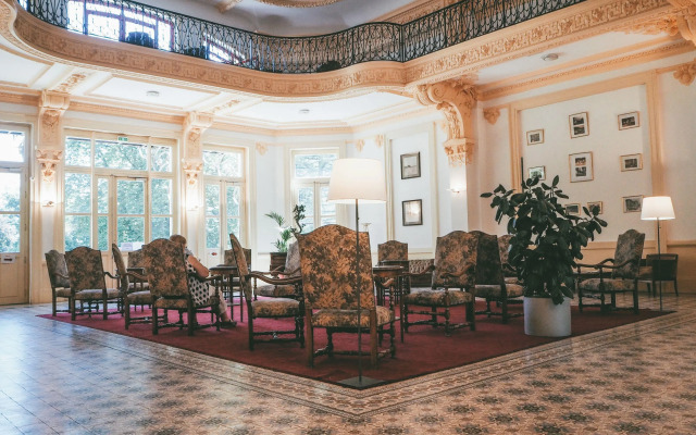 Terres de France - Appart Hotel Le Splendid