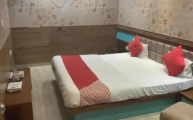 Hotel Raghupati - Ayodhya