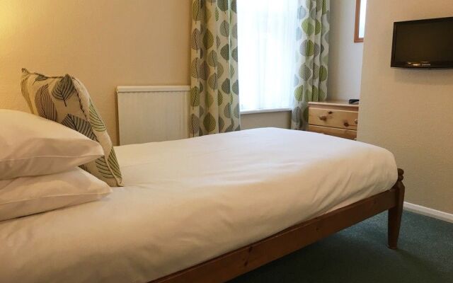 Ivydene Hotel