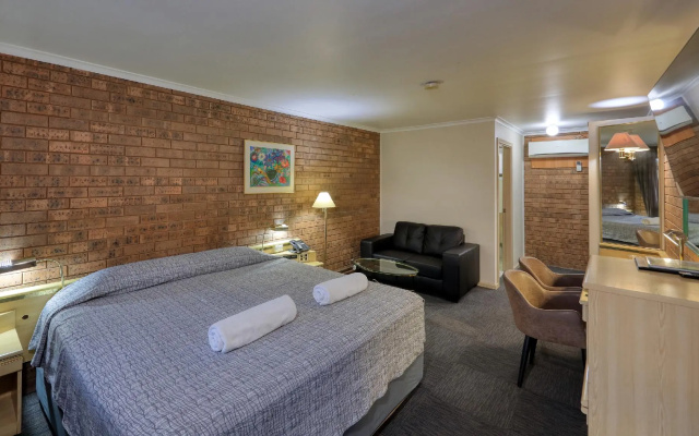 Countryman Motor Inn – Guest Rooms – Dubbo