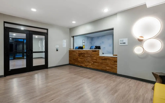 Echo Suites Extended Stay By Wyndham Naples