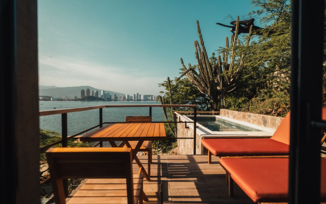 Perla Roca Hotel Boutique - Beach Front
