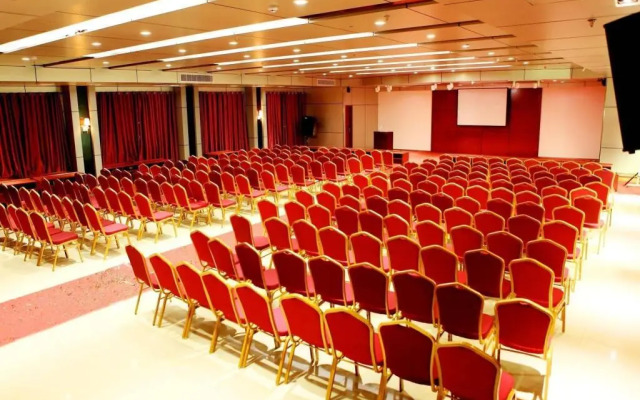 Super 8 Hotel Fu Yang Ying He Xi Lu