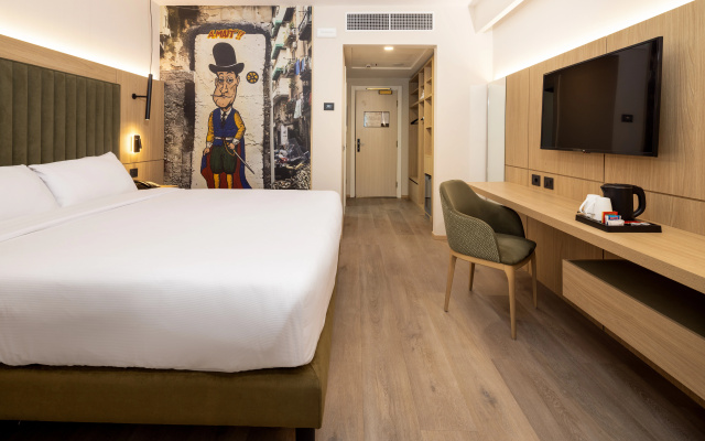 Holiday Inn Naples by IHG