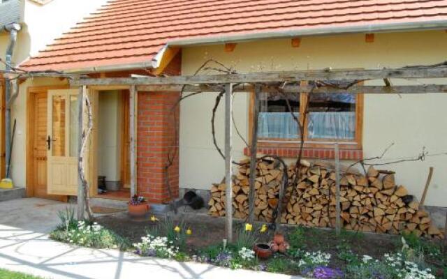 Nohab Apartman