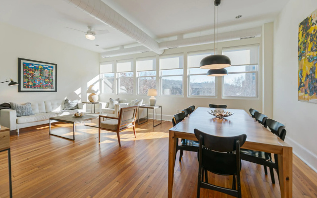 The Gazette Condo 200, Asheville