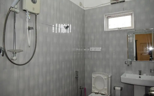 Trinco Star Hotel