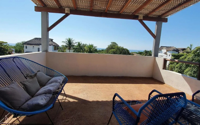 Carri Surf Studio