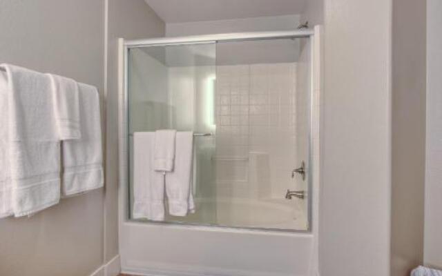 Glendon Westwood 2204