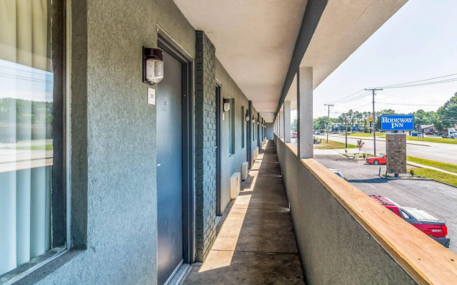 Rodeway Inn