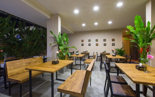 Chiang Mai Waroros Boutique Hotel