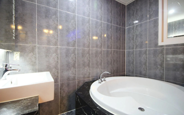 Daegu Dongseongno Jeep