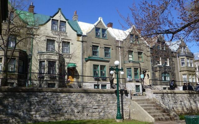 Hôtel Manoir Vieux Québec