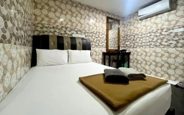 Ark Hotel Melawati