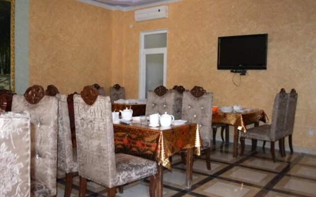 Hotel Shokhkand