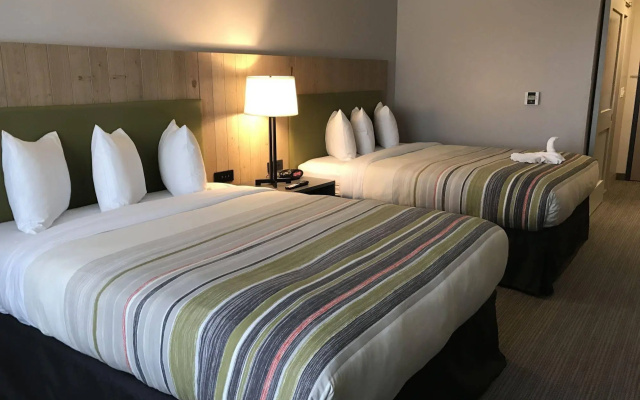 SunCoast Park Hotel Anaheim Resort, Tapestry by Hilton