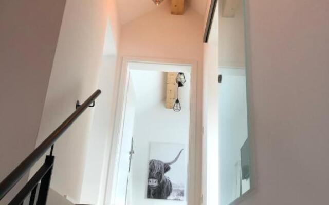 BEe HOME - Urlaubs und Business Loft