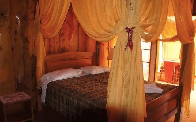 Hotel El Portico