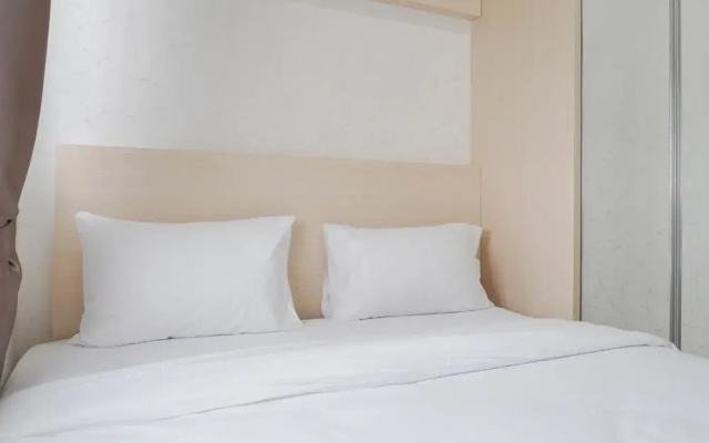 Comfort And Warm 2Br At Parkland Avenue Apartment