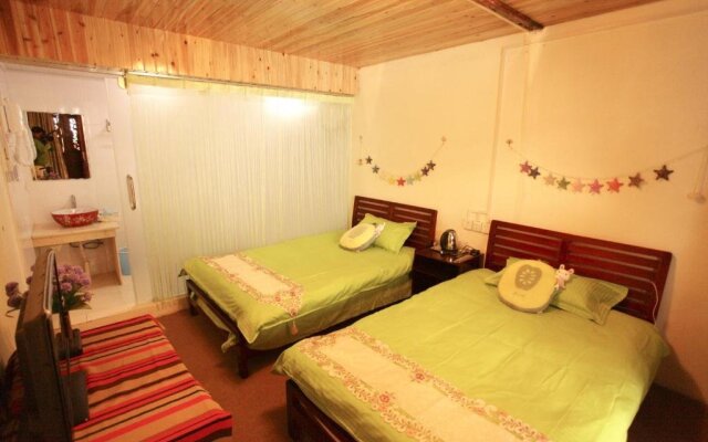 Lijiang Xieyiju Hostel