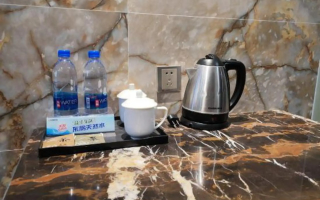 Yuzhou Hotel