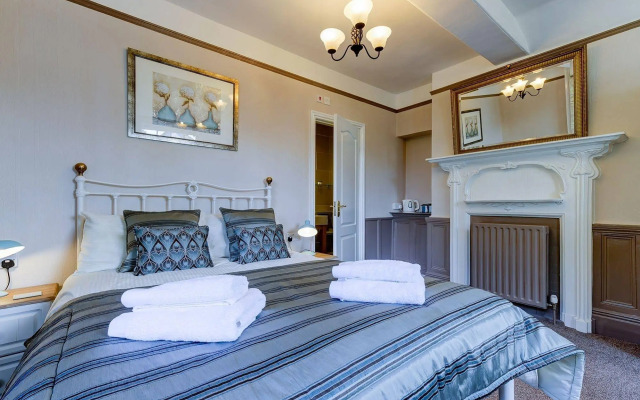 Springfield House - Birmingham Airport & NEC