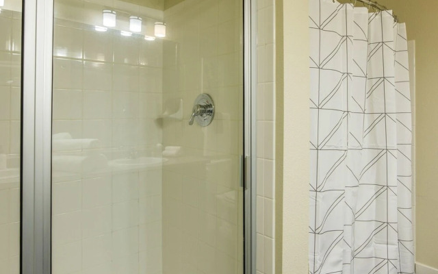 FRONTDESK West 7th District Apts Fort Worth