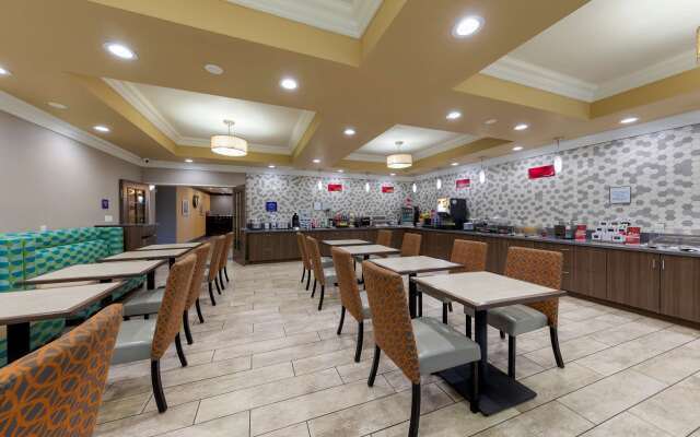 Best Western Plus Wasco Inn & Suites