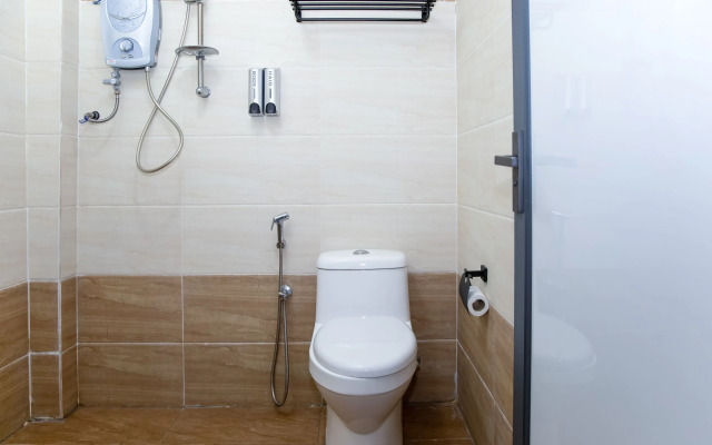 Capital O 90406 Mirani Hotel