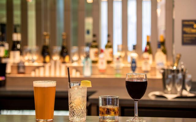 Hampton by Hilton Bath City