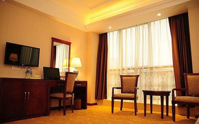 Vienna Hotel Guangzhou Tonghe Subway Station