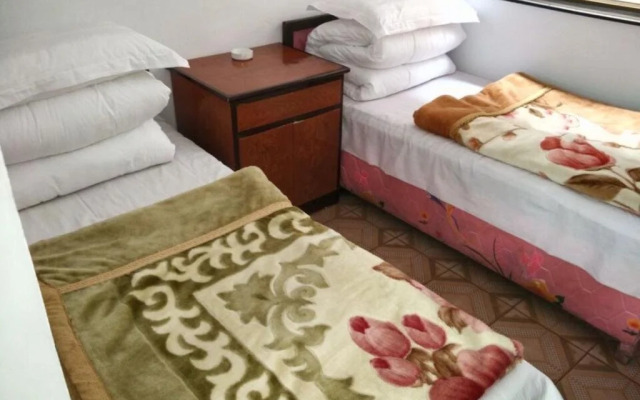 Wutaishan Xianrenju Inn