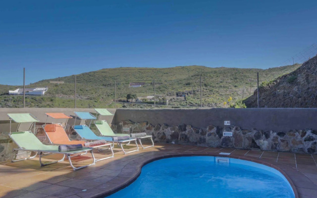 Casa Cueva El Caidero