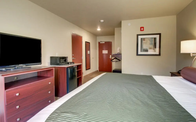 Cobblestone Inn & Suites - Wray