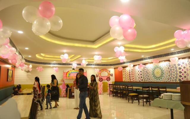 Vijay Vilas Hotel & Convention Hall
